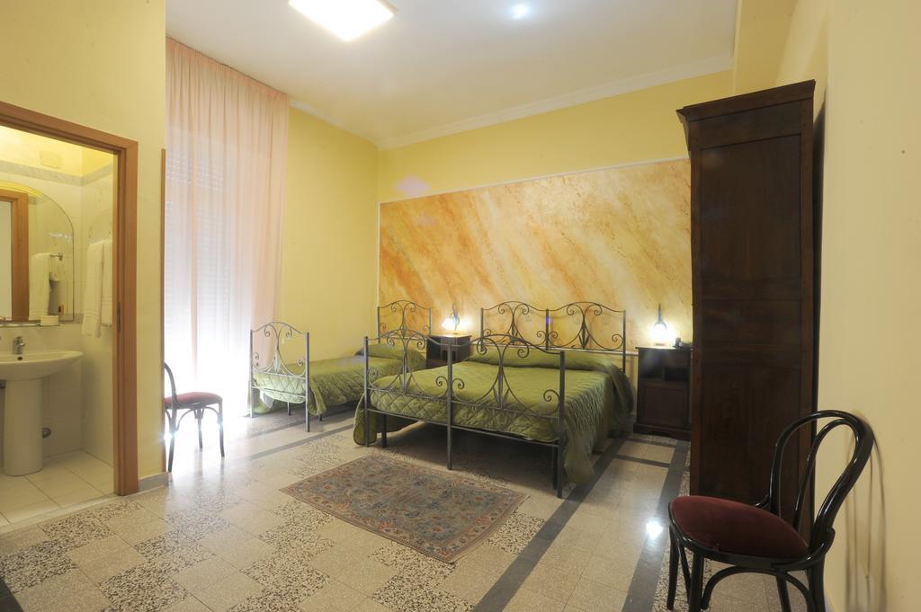 Albergo Bellavista Latina Habitación foto